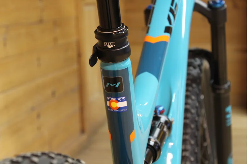 Ex-Demo Bike // Yeti SB5 - C Series - 2018 - Turquoise - Medium-8