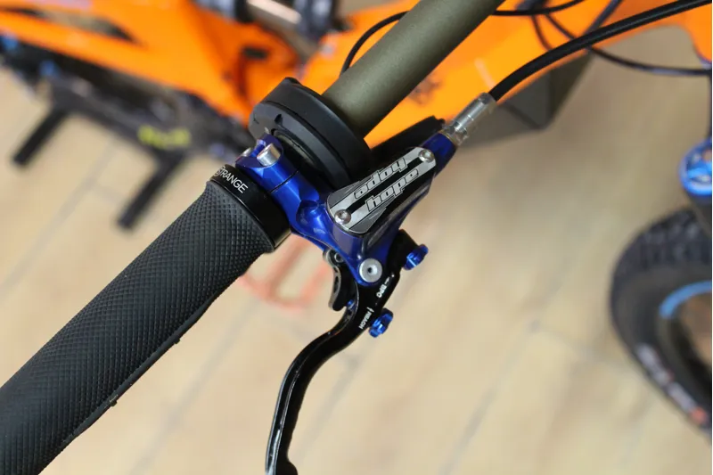 Current Demo Bike // Orange Alpine 6 E - Factory - Fizzy Orange - Larg-5