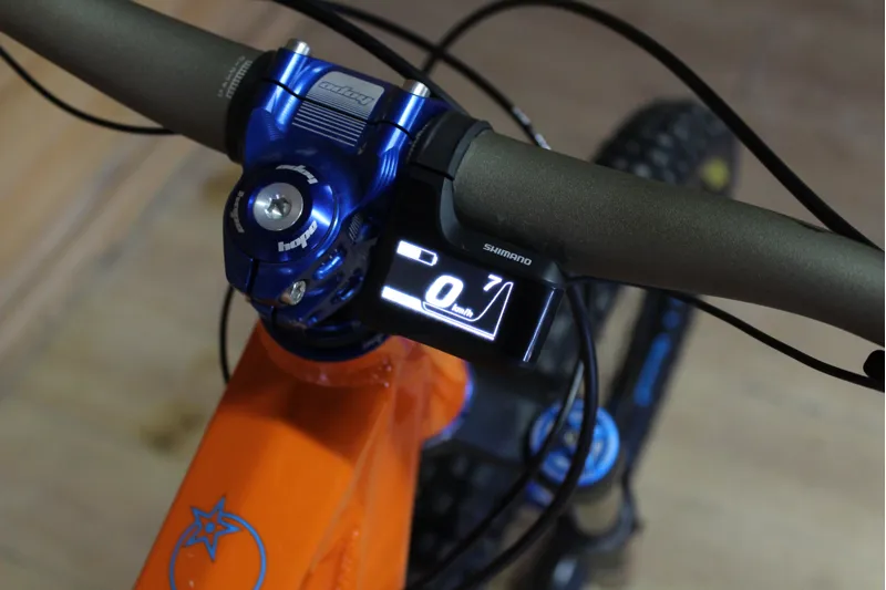 Current Demo Bike // Orange Alpine 6 E - Factory - Fizzy Orange - Larg-6