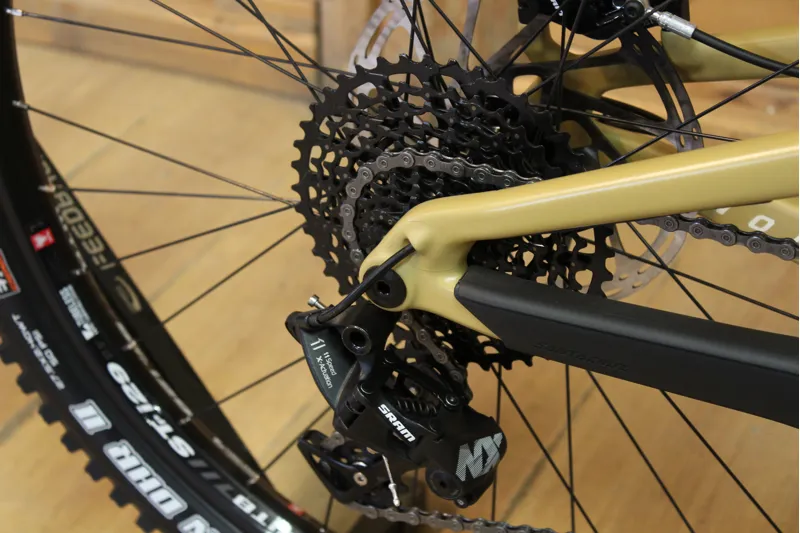 SOLD Demo Bike // Santa Cruz Nomad - C - R Model - Tan Black / Med-4