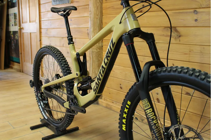 SOLD Demo Bike // Santa Cruz Nomad - C - R Model - Tan Black / Med-3