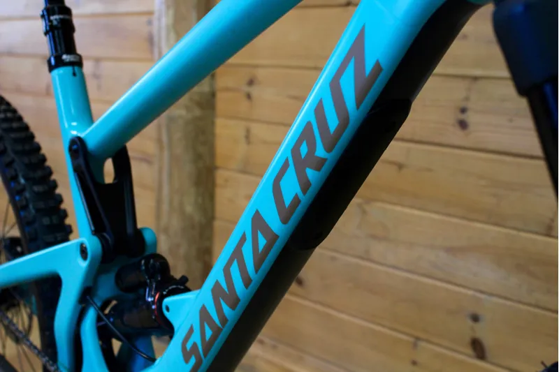 Current Demo Bike // Santa Cruz Bronson V3 - C - R Model - Blue - Larg-9
