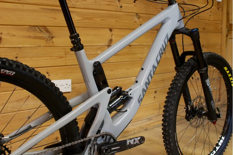 Santa Cruz Bronson V3 AL 2019 M シルバー送料込み - メルカリ