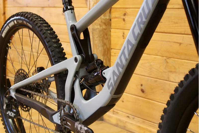 Current Demo Bike Santa Cruz Bronson V3 - C - R Model - Grey - Med-4