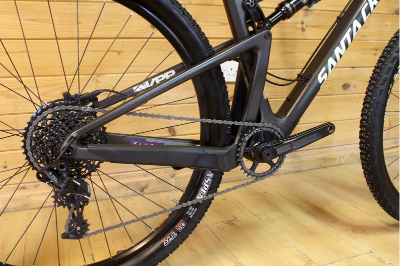 Ex-Demo Bike // Santa Cruz Blur 3 - Large - R Model - Matte Black-2