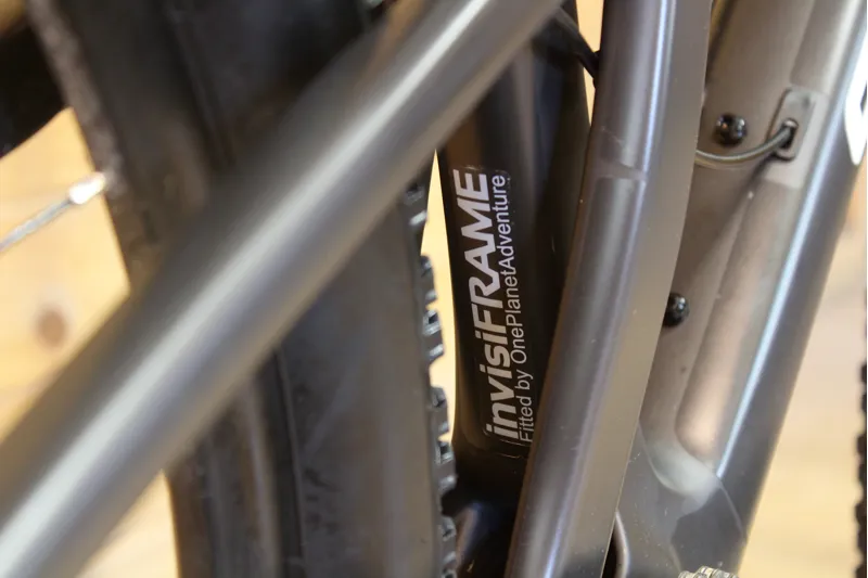 Ex-Demo Bike // Santa Cruz Blur 3 - Large - R Model - Matte Black-10