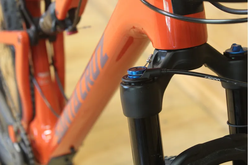 BLACK FRIDAY DEAL // Santa Cruz Blur 3 - Medium - S Model - Sunset-8