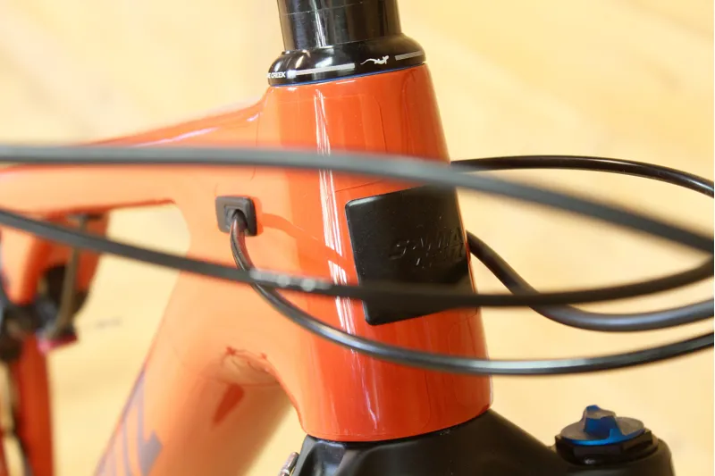 BLACK FRIDAY DEAL // Santa Cruz Blur 3 - Medium - S Model - Sunset-9