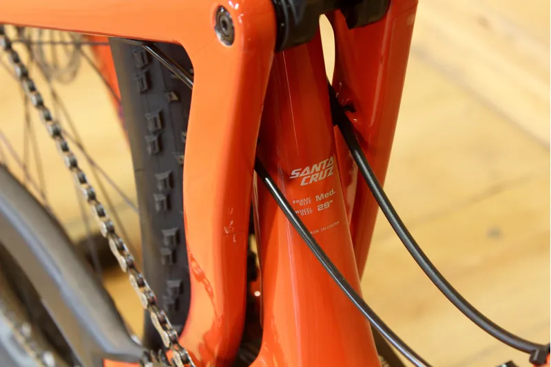 BLACK FRIDAY DEAL // Santa Cruz Blur 3 - Medium - S Model - Sunset-11