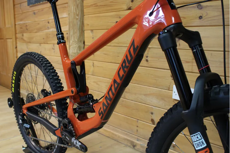Current Demo Bike // Santa Cruz Nomad 2019 - C - R Model - Orange - LG-4