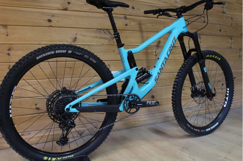 Current Demo Bike // Santa Cruz Bronson V3 - C - R Model - Grey - SML-1