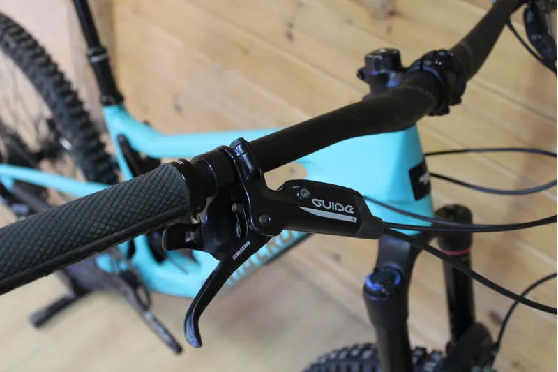 Current Demo Bike // Santa Cruz Bronson V3 - C - R Model - Grey - SML-4