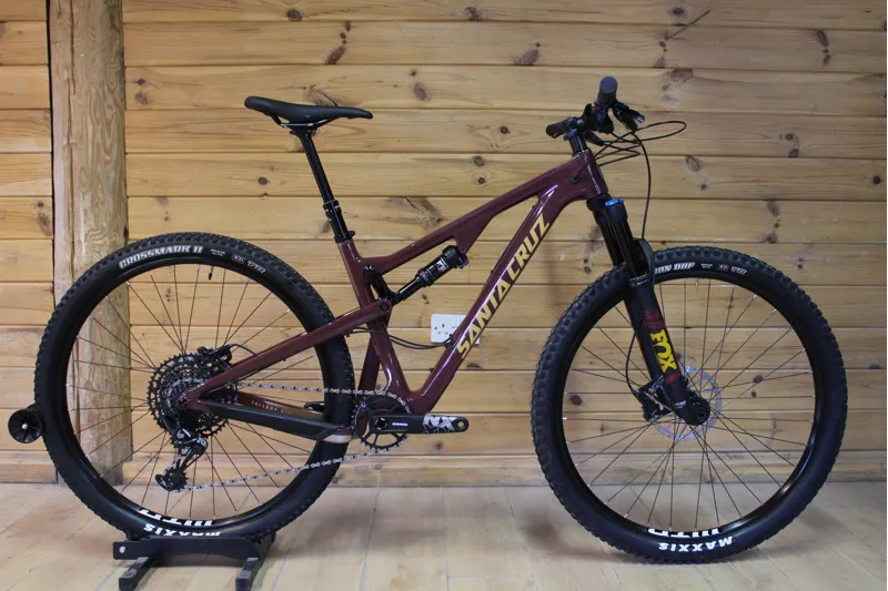 Current Demo Bike Santa Cruz Tallboy 3 C R Model OxBlood Med