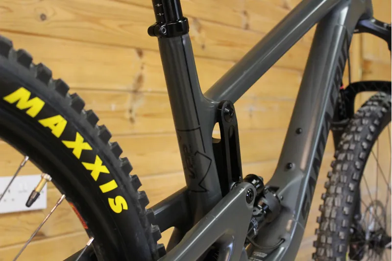 Current Demo Bike // Santa Cruz Megatower - C - R Model - BLK - Large-4