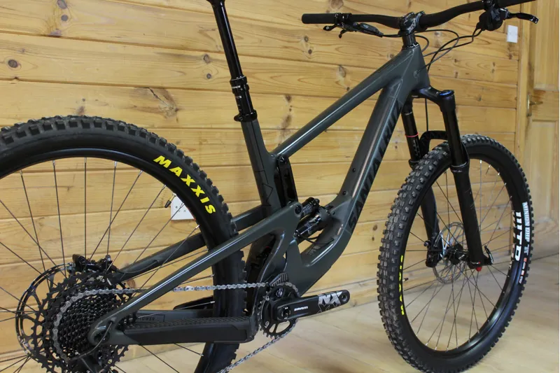 Current Demo Bike // Santa Cruz Megatower - C - R Model - BLK - Large-5
