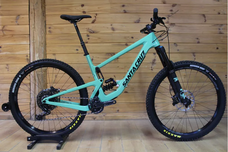 Current Demo Bike Santa Cruz Megatower C R Model Green