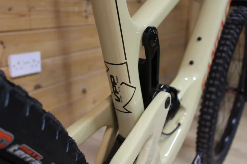 Current Demo Bike // Santa Cruz Hightower - C - S Res - LRG - Dessert-9