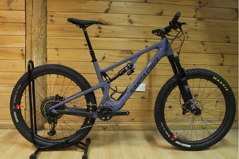 Current Demo Bike Santa Cruz 5010 C S Reserves Purple