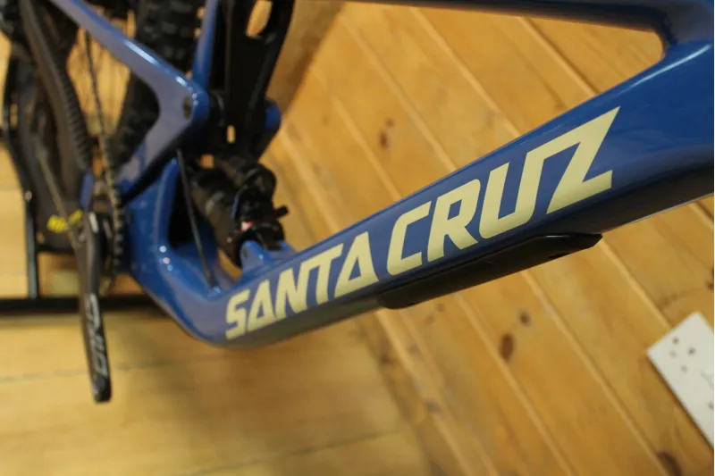 Current Demo Bike // Santa Cruz Hightower - C - S Model - Medium - Blu-9