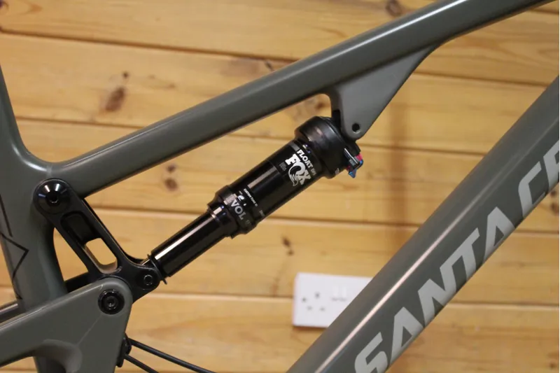 Current Demo Bike // Santa Cruz 5010 - C - R Model - XLarge - Grey-8