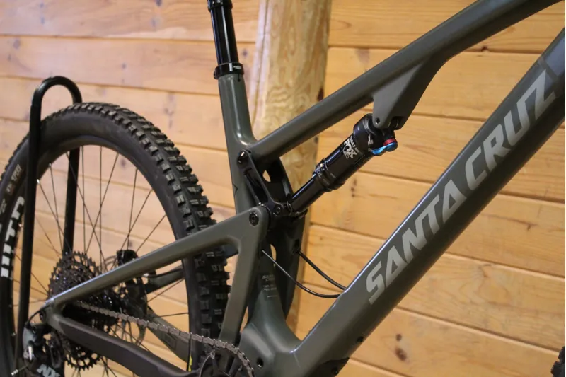 Current Demo Bike // Santa Cruz 5010 - C - R Model - XLarge - Grey-10