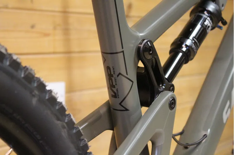 Current Demo Bike // Santa Cruz 5010 - C - R Model - XLarge - Grey-11