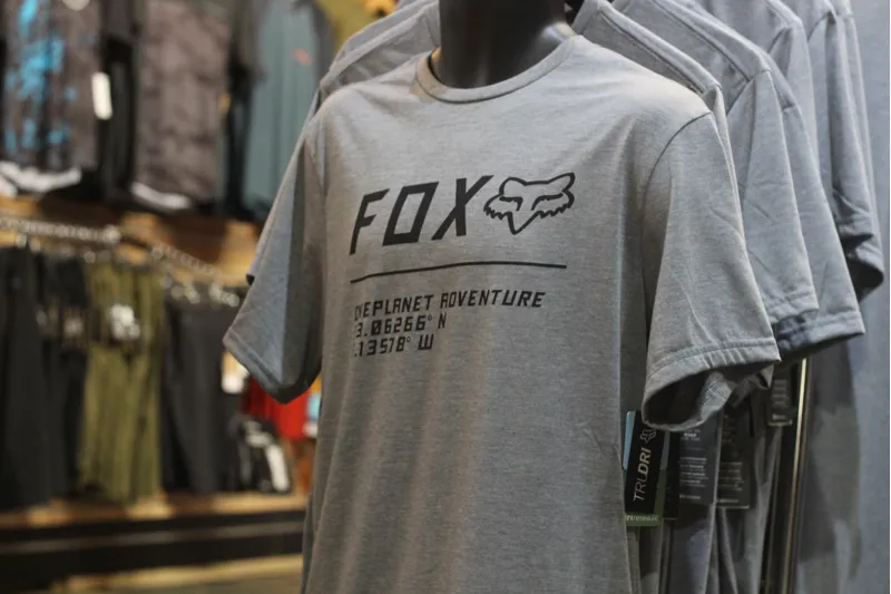 Fox and Oneplanet Adventure - Limited Edition Collab Tee - Heather GRY-1
