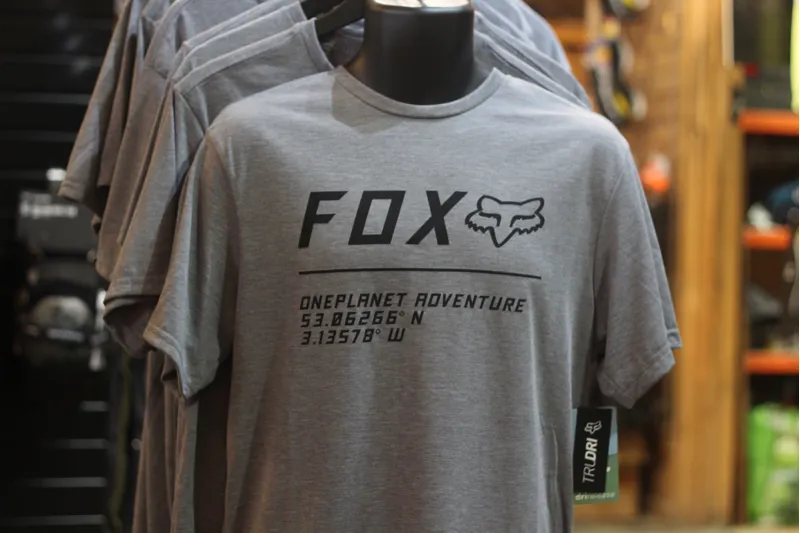 Fox and Oneplanet Adventure - Limited Edition Collab Tee - Heather GRY
