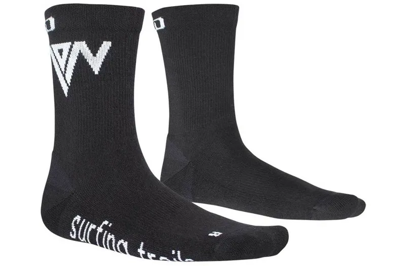 ION Mid Pole Sock - Black