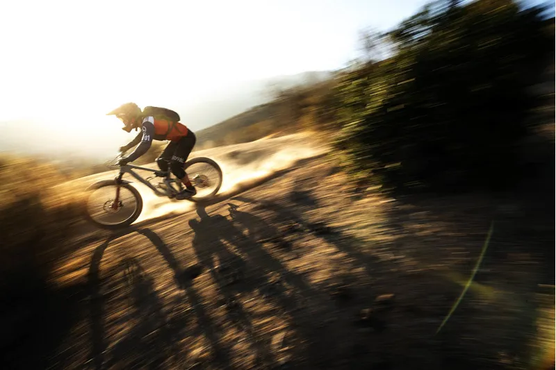 Santa Cruz Bronson C - S Model - 2020 - Ride Tide-1