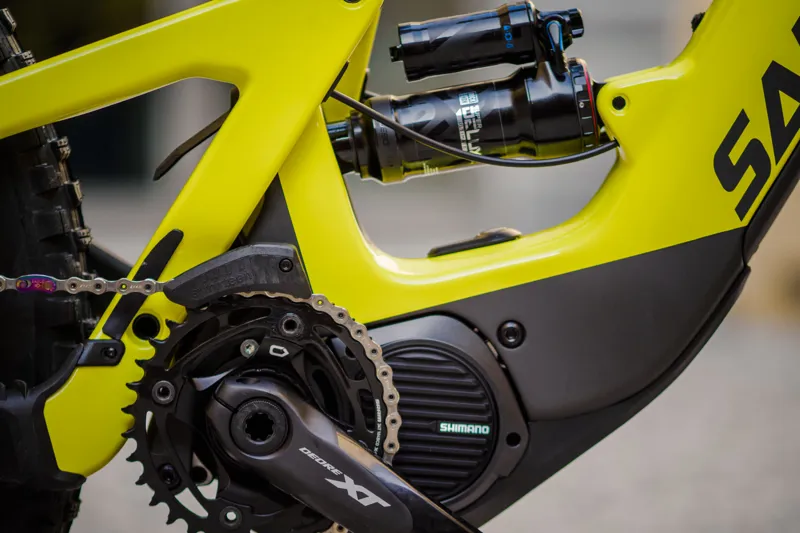 Santa Cruz Heckler - CC - R Model - Yellow / Black - Electric Bike-2