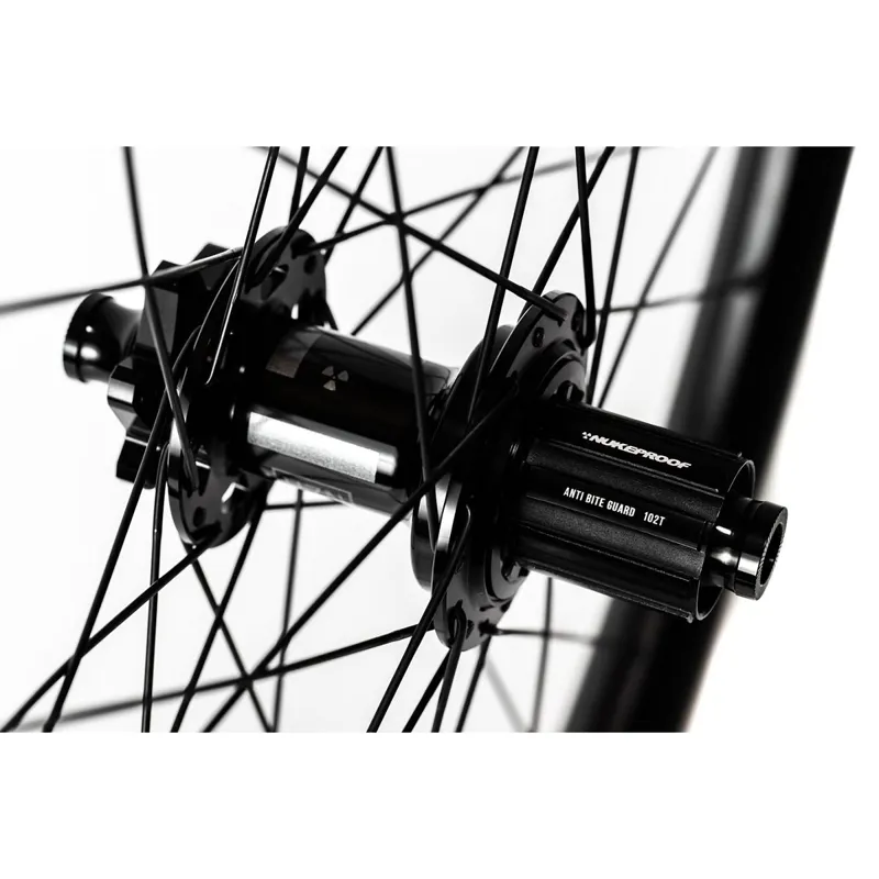 Nukeproof Horizon V2 Rear Wheel - 102T Black 29 148mm x 12mm - MS-4