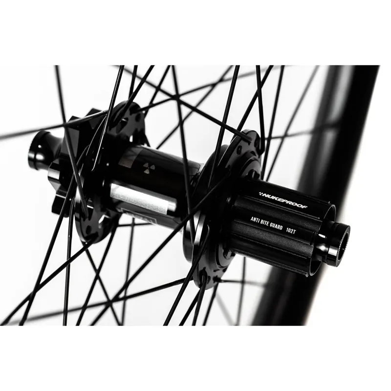 Nukeproof Horizon V2 Rear Wheel - 102T - Black 27.5 148mm x 12mm XD-3