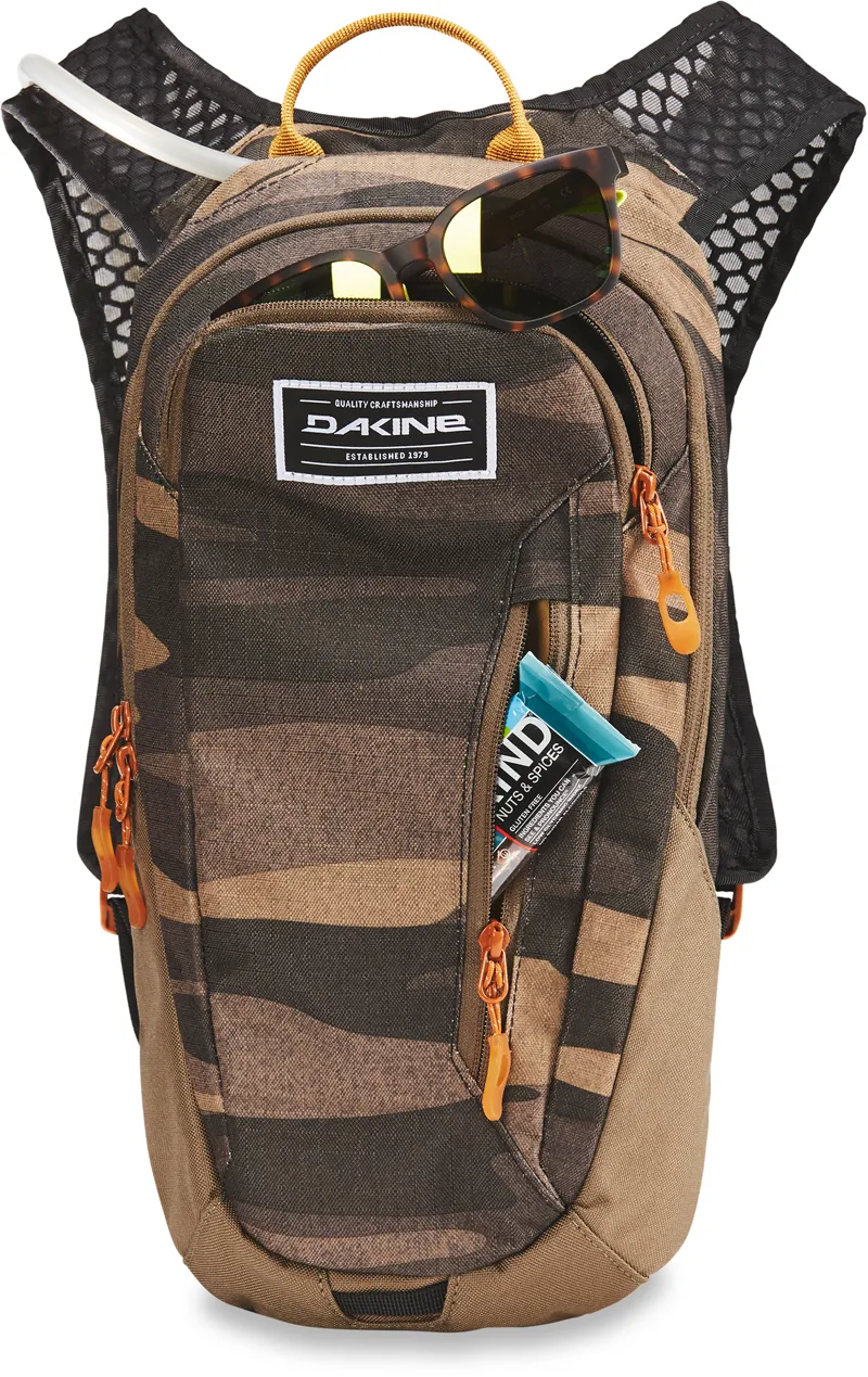 Dakine Shuttle 6L Pack - Field Camo-4