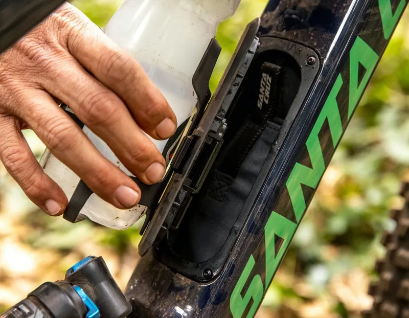 Santa Cruz Megatower C R Model - 2023 - Translucent Blue-1