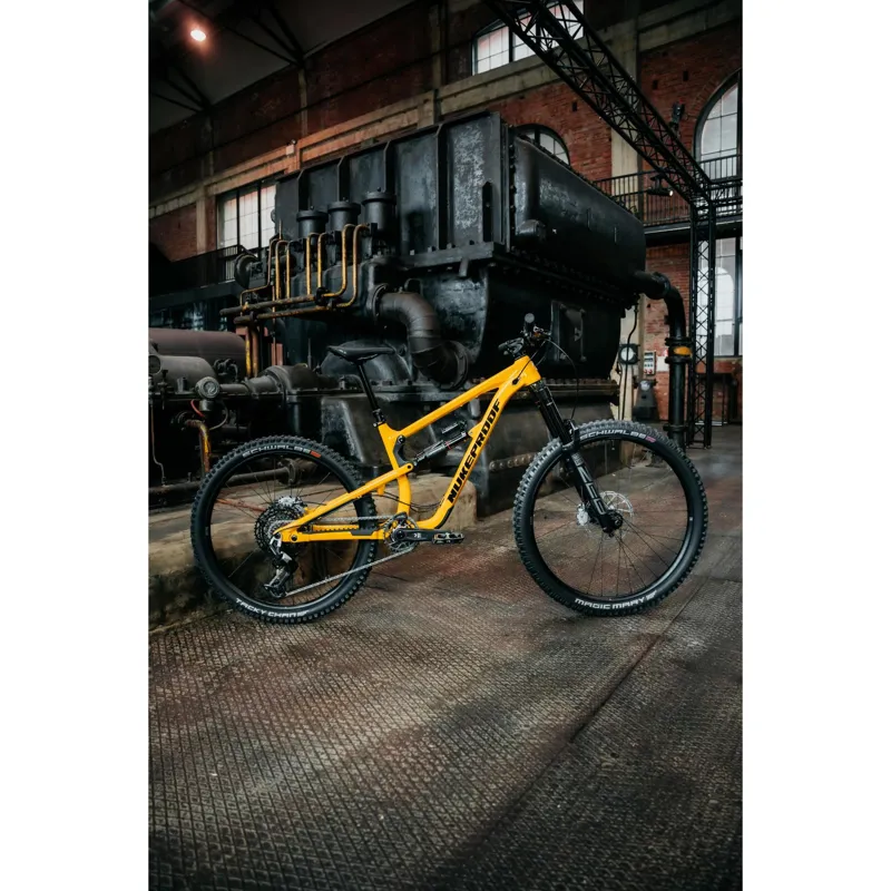 Nukeproof Mega 297 Pro Model Alloy - 2026 in Nukeproof Yellow-2