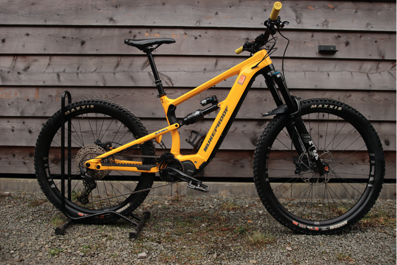 Current Demo Bike Nukeproof Megawatt Elite 297 E-Bike - Med in Yellow-1