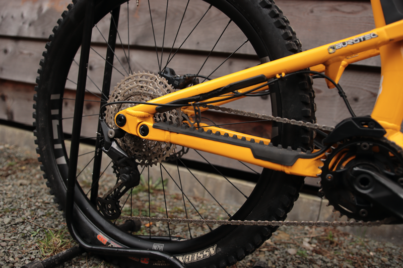 Current Demo Bike Nukeproof Megawatt Elite 297 E-Bike - Med in Yellow-9
